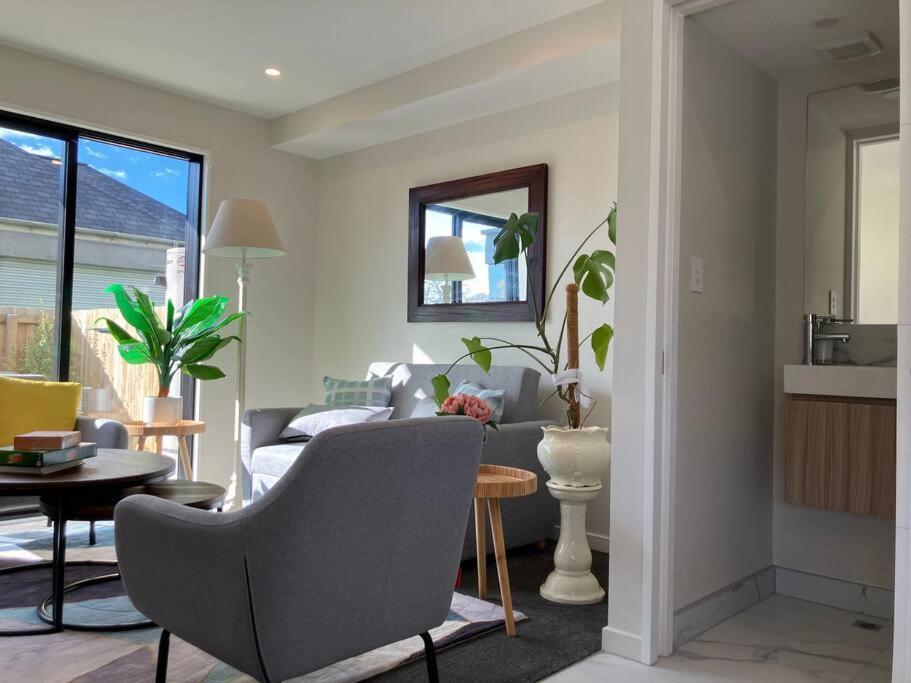 2-Bedroom Ensuite, Close To City, Comfortable, Accessible With Own Parking Christchurch Dış mekan fotoğraf