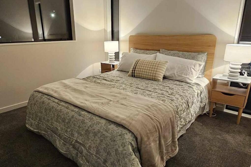 2-Bedroom Ensuite, Close To City, Comfortable, Accessible With Own Parking Christchurch Dış mekan fotoğraf